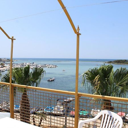 Appartamento Vista Mare Порто-Чезарео Экстерьер фото